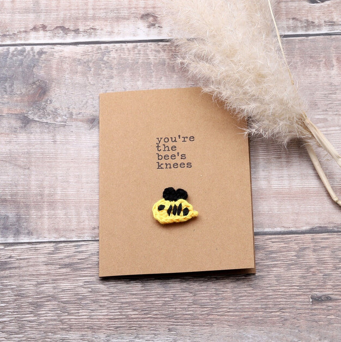 Personalisable greeting cards with crochet bee "Bees Knees"